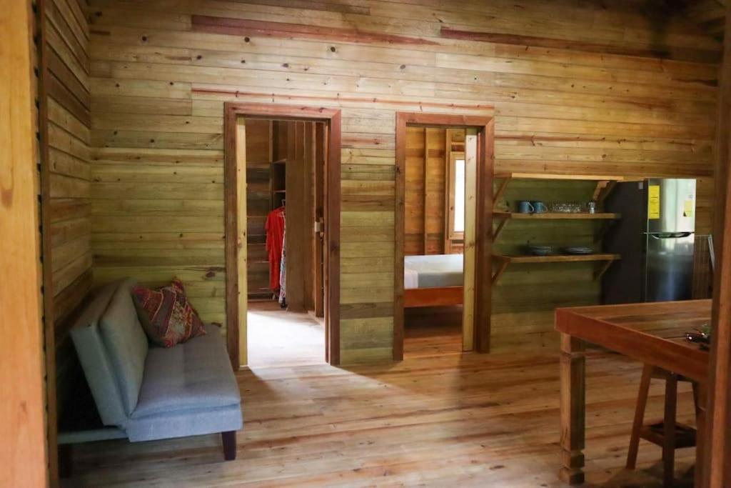 Jungle Beach 2 Bedroom Cottage بوكاس تاون المظهر الخارجي الصورة